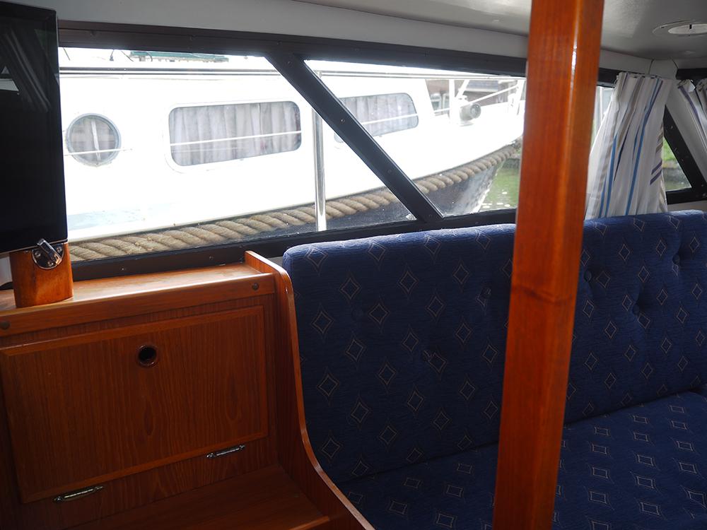 Fore ship, Accommodation